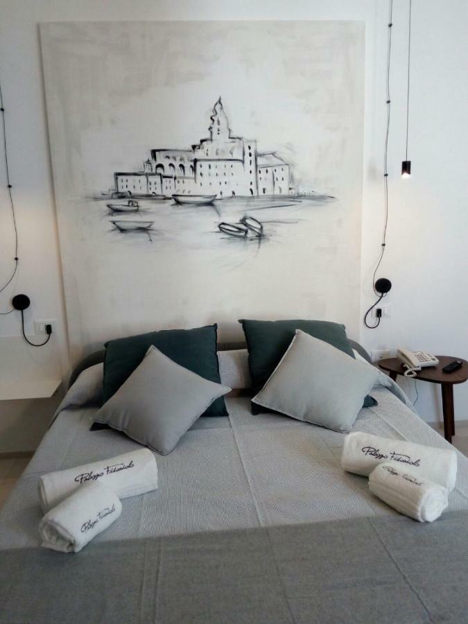 Hotel Palazzo Fiscaiolo Monopoli Exterior foto